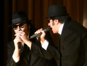 Autographed by Gene, Photo of Gene DiNapoli in Hats and Shades Blues Bros. Tribute - Photo 1